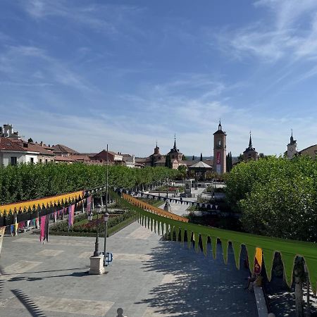 Sonar En La Plaza Cervantes 3 อัลกาลาเดเอนาเรส ภายนอก รูปภาพ