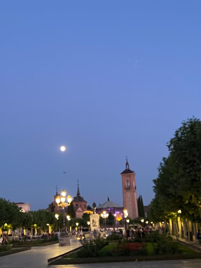 Sonar En La Plaza Cervantes 3 อัลกาลาเดเอนาเรส ภายนอก รูปภาพ